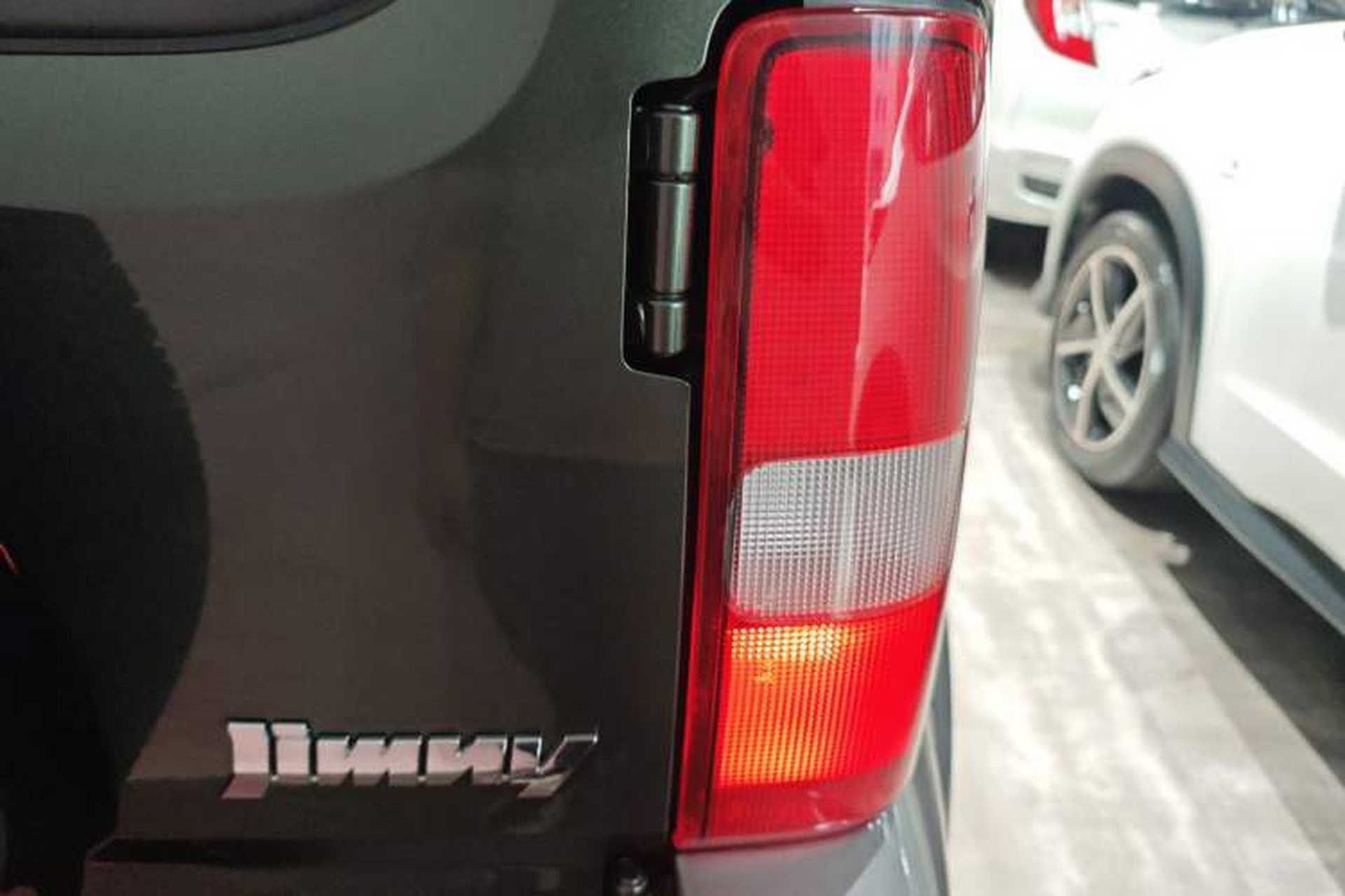 Used Suzuki Jimny 2015 1.3 AT Mode3 Navigation Edition Right Rear Taillight