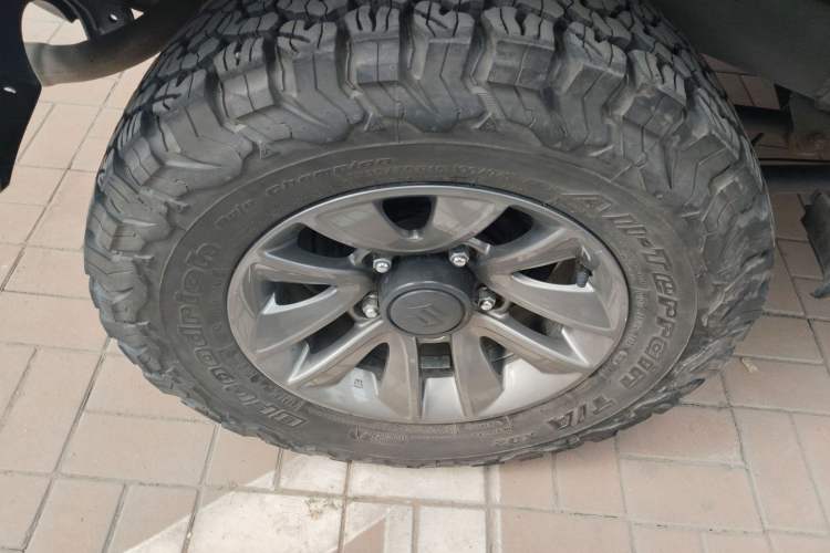 Used Suzuki Jimny 2015 1.3 AT JLX Right Rear Wheel Hub