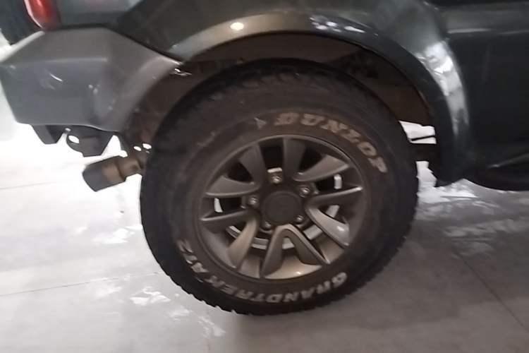 Used Suzuki Jimny 2015 1.3 AT JLX Right Rear Wheel Hub