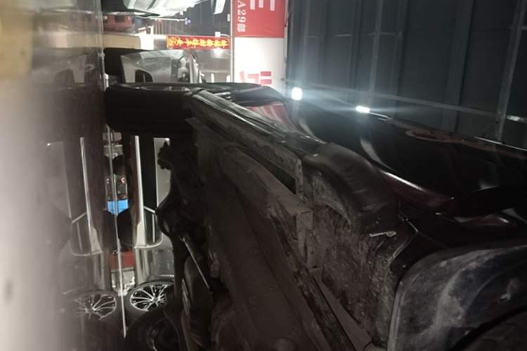 Used Suzuki Jimny 2015 1.3 AT JLX Right Side Sill