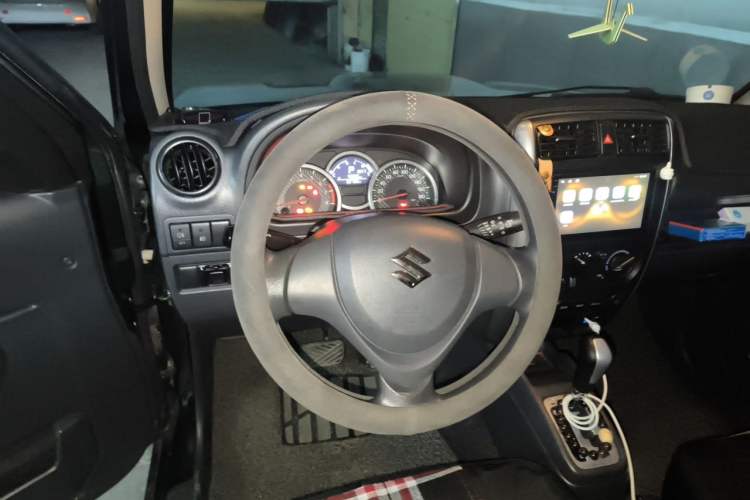 Used Suzuki Jimny 2015 1.3 AT JLX Steering Wheel