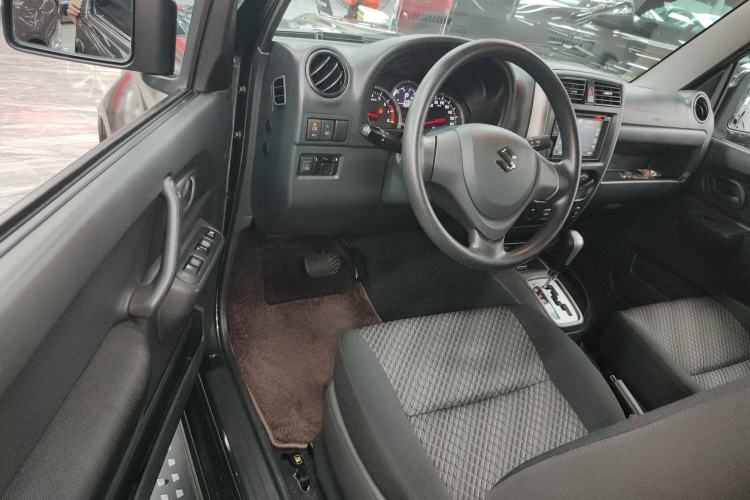Used Suzuki Jimny 2015 1.3L AT JLX Navigation Edition Steering Wheel