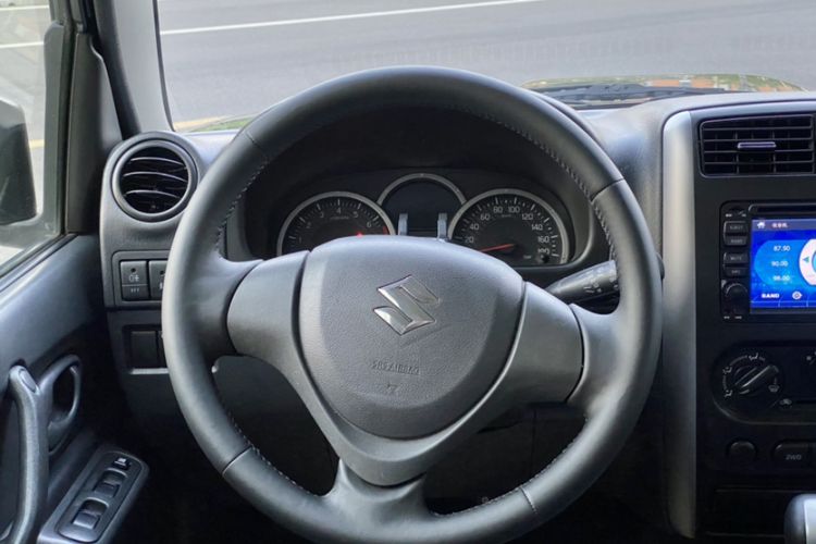 Used Suzuki Jimny 2015 1.3 AT JLX Steering Wheel