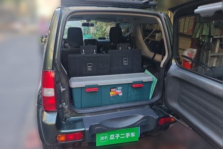 Used Suzuki Jimny 2015 1.3 MT JLX Trunk
