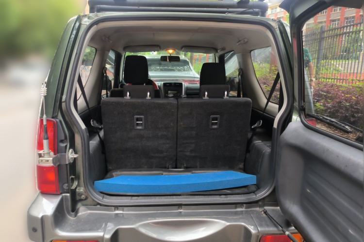 Used Suzuki Jimny 2015 1.3 AT JLX Trunk