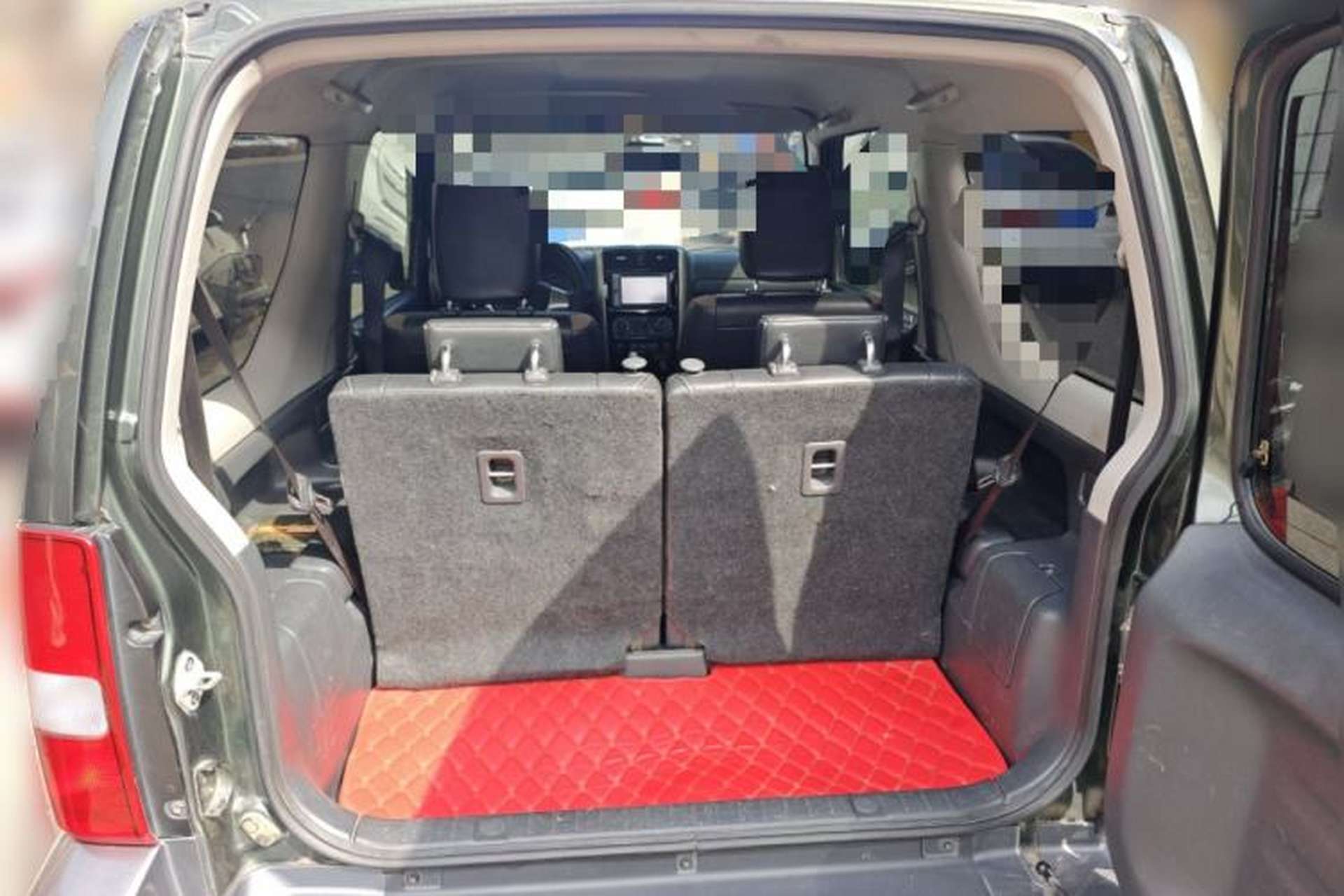 Used Suzuki Jimny 2015 1.3 AT Mode3 Navigation Edition Trunk
