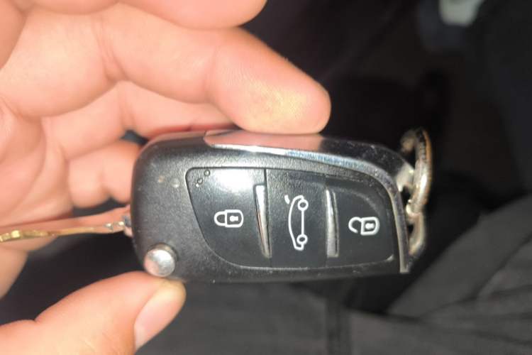 Used Suzuki Jimny 2015 1.3 AT JLX Vehicle Key