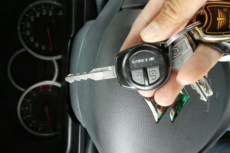 Used Suzuki Jimny 2015 1.3 MT JLX Navigation Edition Vehicle Key