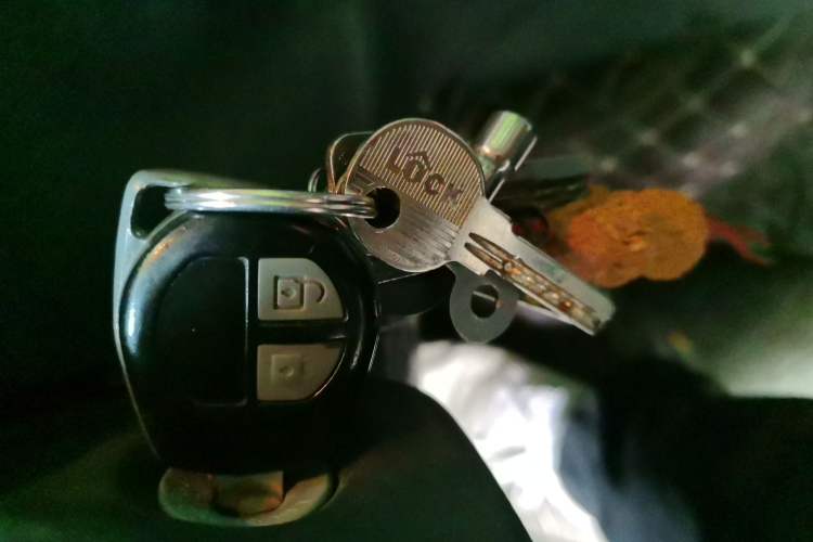 Used Suzuki Jimny 2015 1.3 AT Mode3 Navigation Edition Vehicle Key