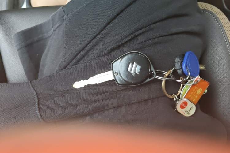 Used Suzuki Jimny 2015 1.3 AT Mode3 Navigation Edition Vehicle Key