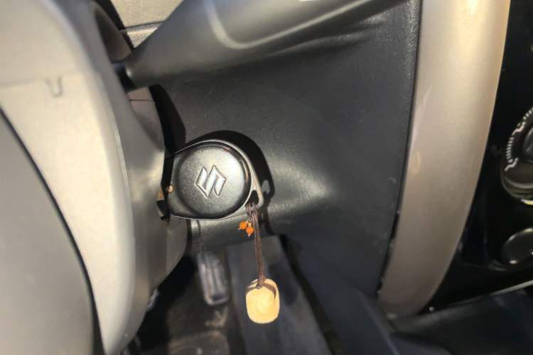 Used Suzuki Jimny 2015 1.3 AT Mode3 Navigation Edition Vehicle Key