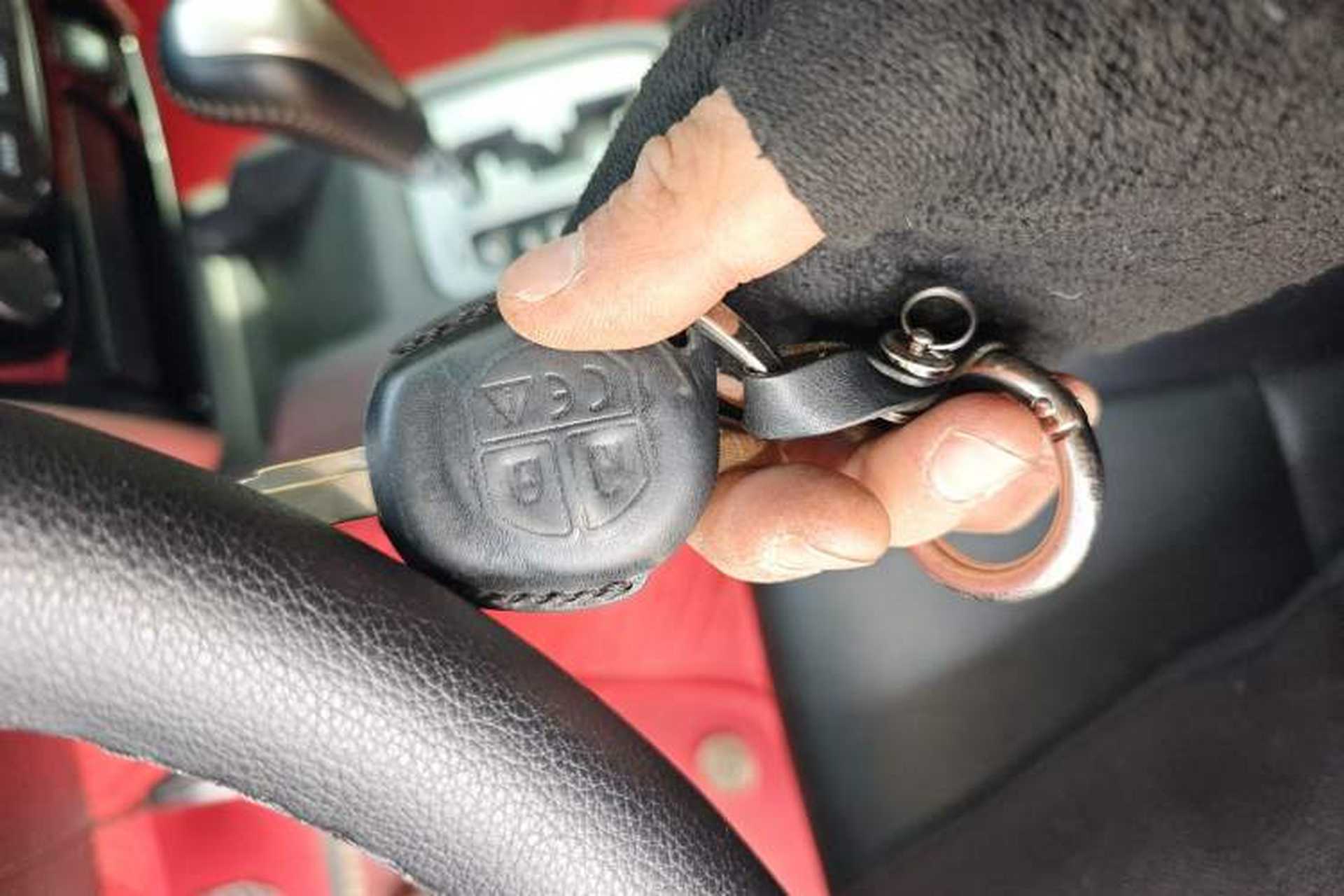 Used Suzuki Jimny 2015 1.3 AT Mode3 Navigation Edition Vehicle Key