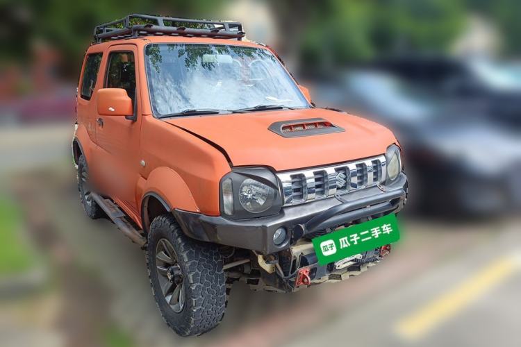 Used Suzuki Jimny 2015 1.3 AT JLX Front Right 45 Deg