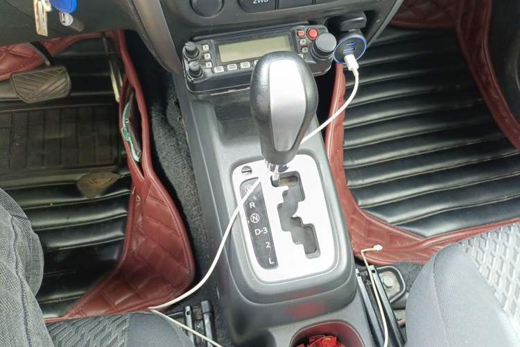 Used Suzuki Jimny 2015 1.3 AT JLX Gear Lever