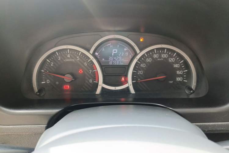 Used Suzuki Jimny 2015 1.3 AT JLX Instrument Cluster