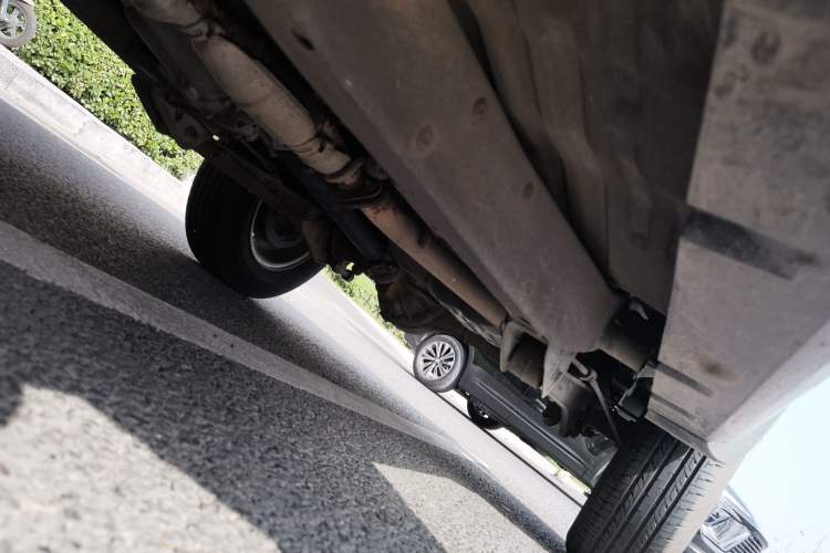 Used Suzuki Jimny 2015 1.3L AT JLX Navigation Edition Chassis Front Left