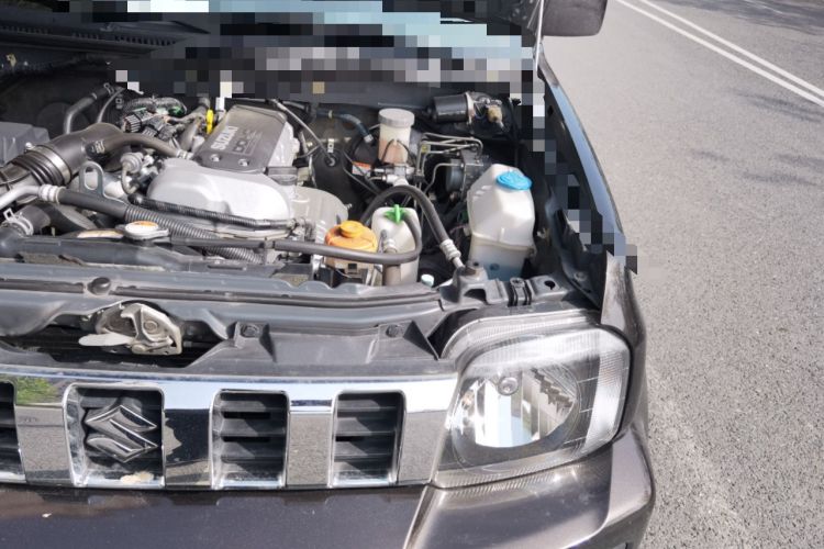 Used Suzuki Jimny 2015 1.3L AT JLX Navigation Edition Engine Bay Left