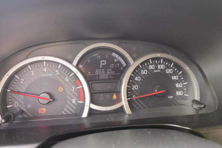 Used Suzuki Jimny 2015 1.3L AT JLX Navigation Edition Odometer Close Up