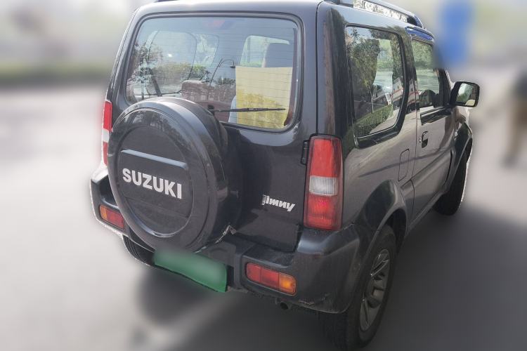 Used Suzuki Jimny 2015 1.3L AT JLX Navigation Edition Rear Right 45 Deg