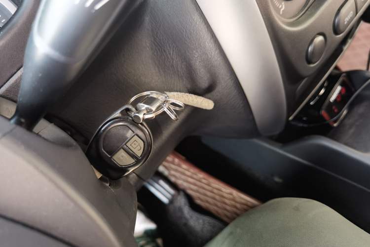 Used Suzuki Jimny 2015 1.3L AT JLX Navigation Edition Vehicle Key