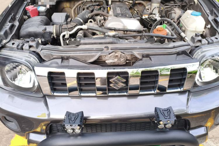 Used Suzuki Jimny 2015 1.3 AT JLX Engine Bay