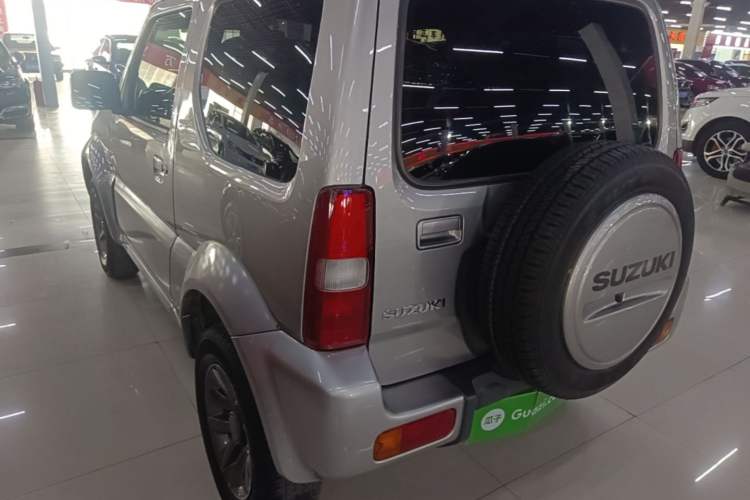 Used Suzuki Jimny 2015 1.3 AT Mode3 Navigation Edition Exterior 2