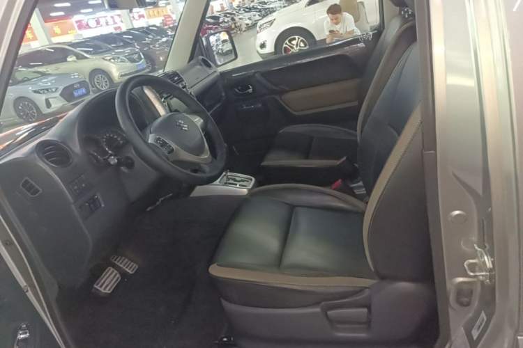 Used Suzuki Jimny 2015 1.3 AT Mode3 Navigation Edition Left Front Seat
