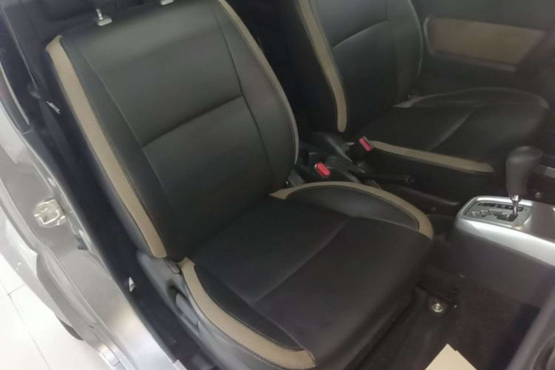 Used Suzuki Jimny 2015 1.3 AT Mode3 Navigation Edition Right Front Seat