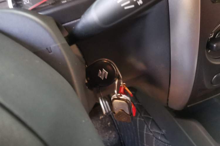 Used Suzuki Jimny 2015 1.3 AT JLX Vehicle Key