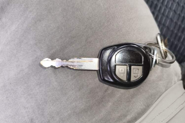 Used Suzuki Jimny 2015 1.3 AT JLX Vehicle Key