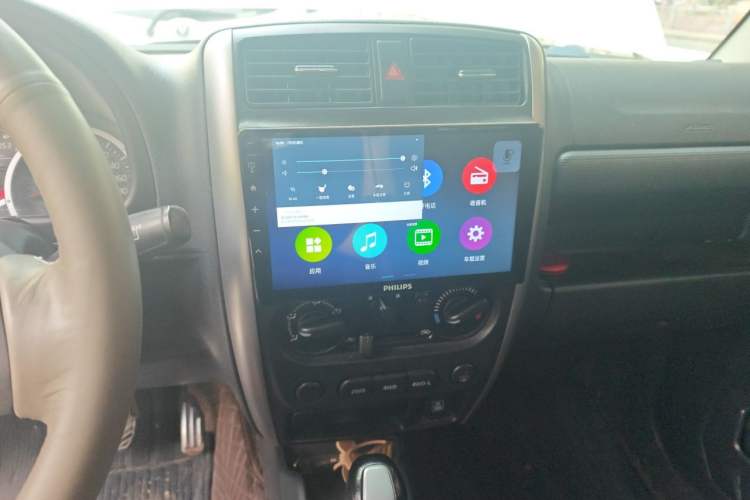 Used Suzuki Jimny 2015 1.3 AT JLX Audio And AC Panel