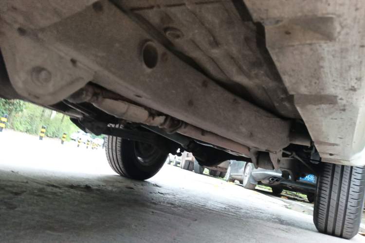 Used Suzuki Jimny 2015 1.3 AT JLX Chassis Front Left