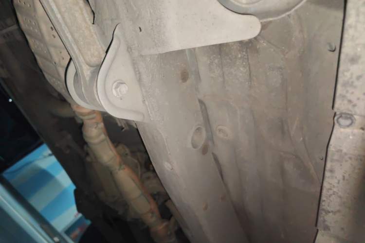 Used Suzuki Jimny 2015 1.3 AT JLX Chassis Front Left