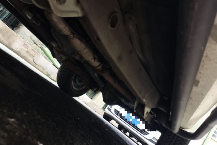 Used Suzuki Jimny 2015 1.3 AT JLX Chassis Front Left