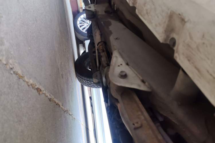 Used Suzuki Jimny 2015 1.3 AT JLX Chassis Rear Left
