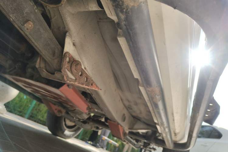 Used Suzuki Jimny 2015 1.3 AT JLX Chassis Rear Right