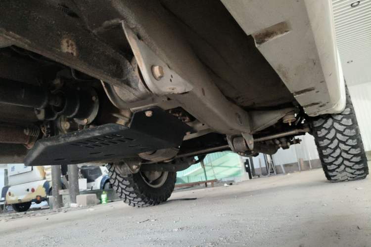 Used Suzuki Jimny 2015 1.3 AT JLX Chassis Rear Right