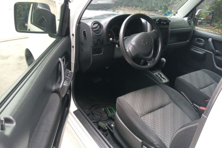Used Suzuki Jimny 2015 1.3 AT JLX Driver Seat