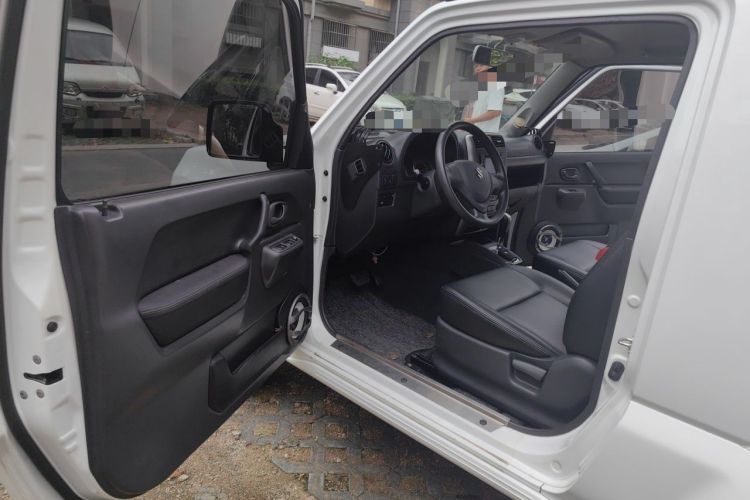 Used Suzuki Jimny 2015 1.3 AT JLX Driver Seat
