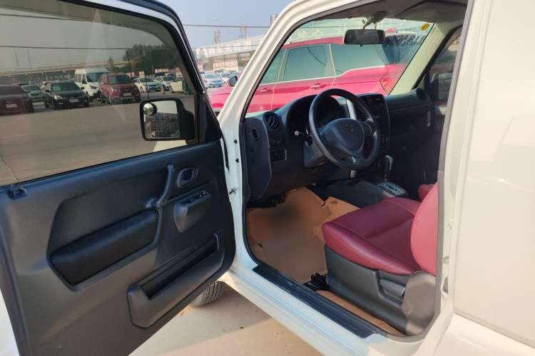 Used Suzuki Jimny 2015 1.3 AT JLX Driver Seat