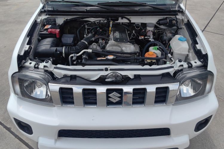 Used Suzuki Jimny 2015 1.3L AT JLX Navigation Edition Engine Bay