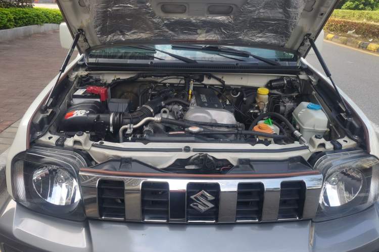 Used Suzuki Jimny 2015 1.3 AT Mode3 Navigation Edition Engine Bay