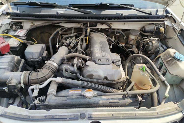 Used Suzuki Jimny 2015 1.3 AT JLX Engine Bay
