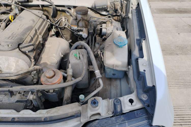Used Suzuki Jimny 2015 1.3 AT Mode3 Navigation Edition Engine Bay Left