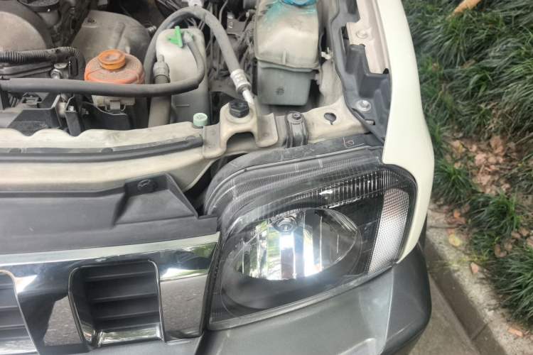 Used Suzuki Jimny 2015 1.3 AT Mode3 Navigation Edition Engine Bay Left