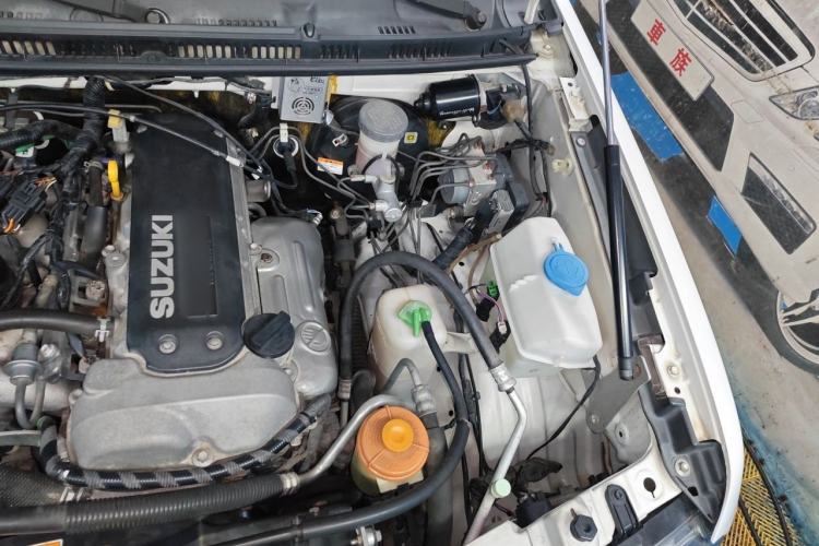 Used Suzuki Jimny 2015 1.3 AT Mode3 Navigation Edition Engine Bay Left