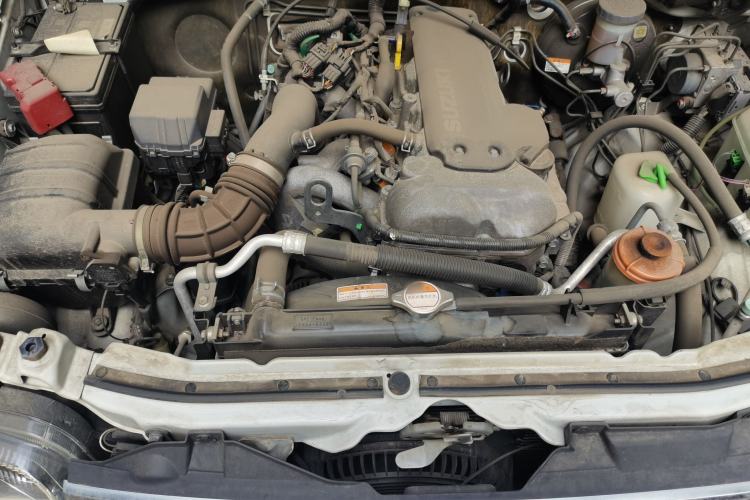 Used Suzuki Jimny 2015 1.3 AT JLX Engine Bay