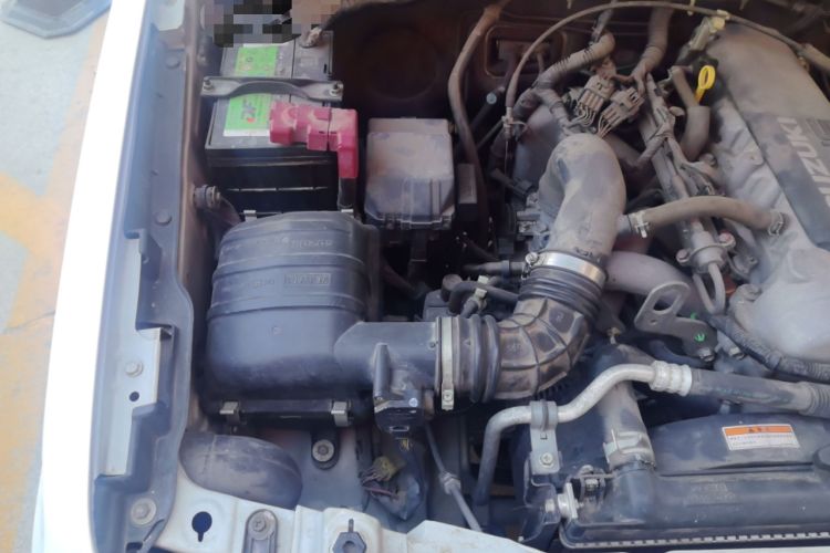 Used Suzuki Jimny 2015 1.3 AT JLX Engine Bay Right