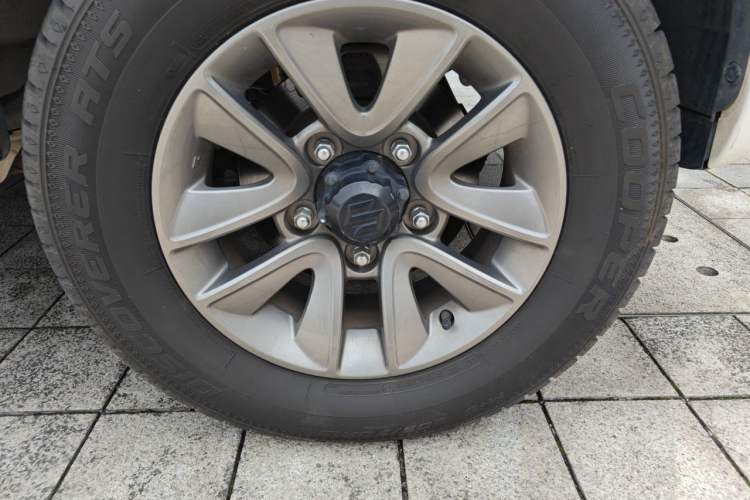 Used Suzuki Jimny 2015 1.3 AT JLX Exterior 1