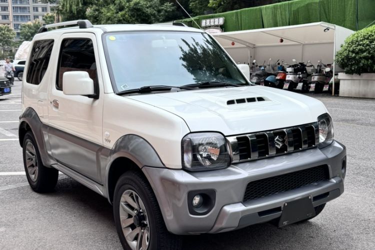 Used Suzuki Jimny 2015 1.3 AT Mode3 Navigation Edition Exterior 2